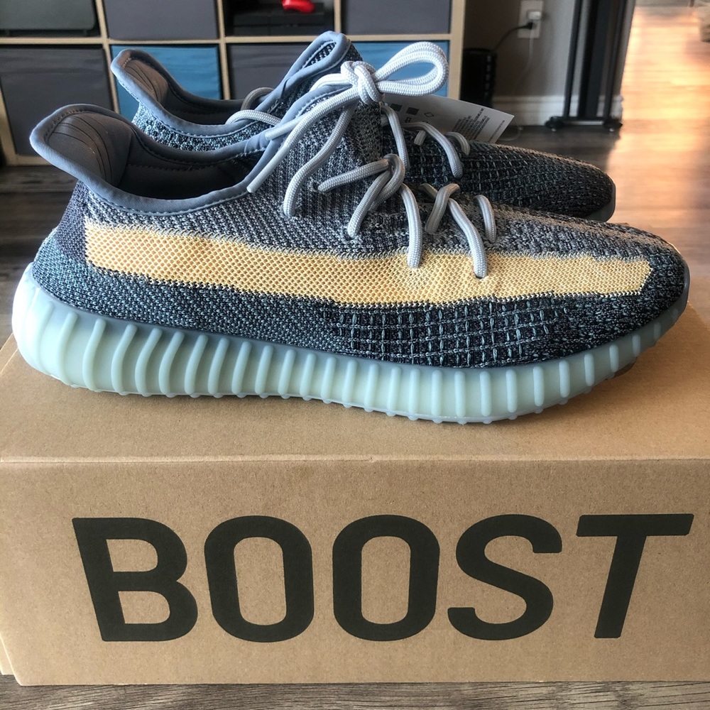 Adidas Yeezy Boost 350 V2 Ash Blue - Picture 2 of 9